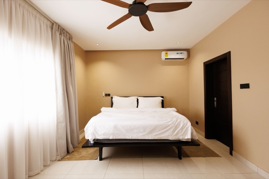The Clay Suite, the bedroom